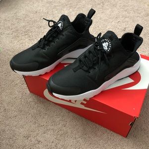 Nike air huarache run ultra